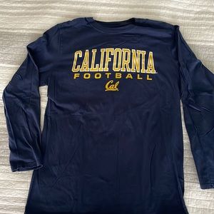 Mens sized medium long sleeved t-shirt (like new)